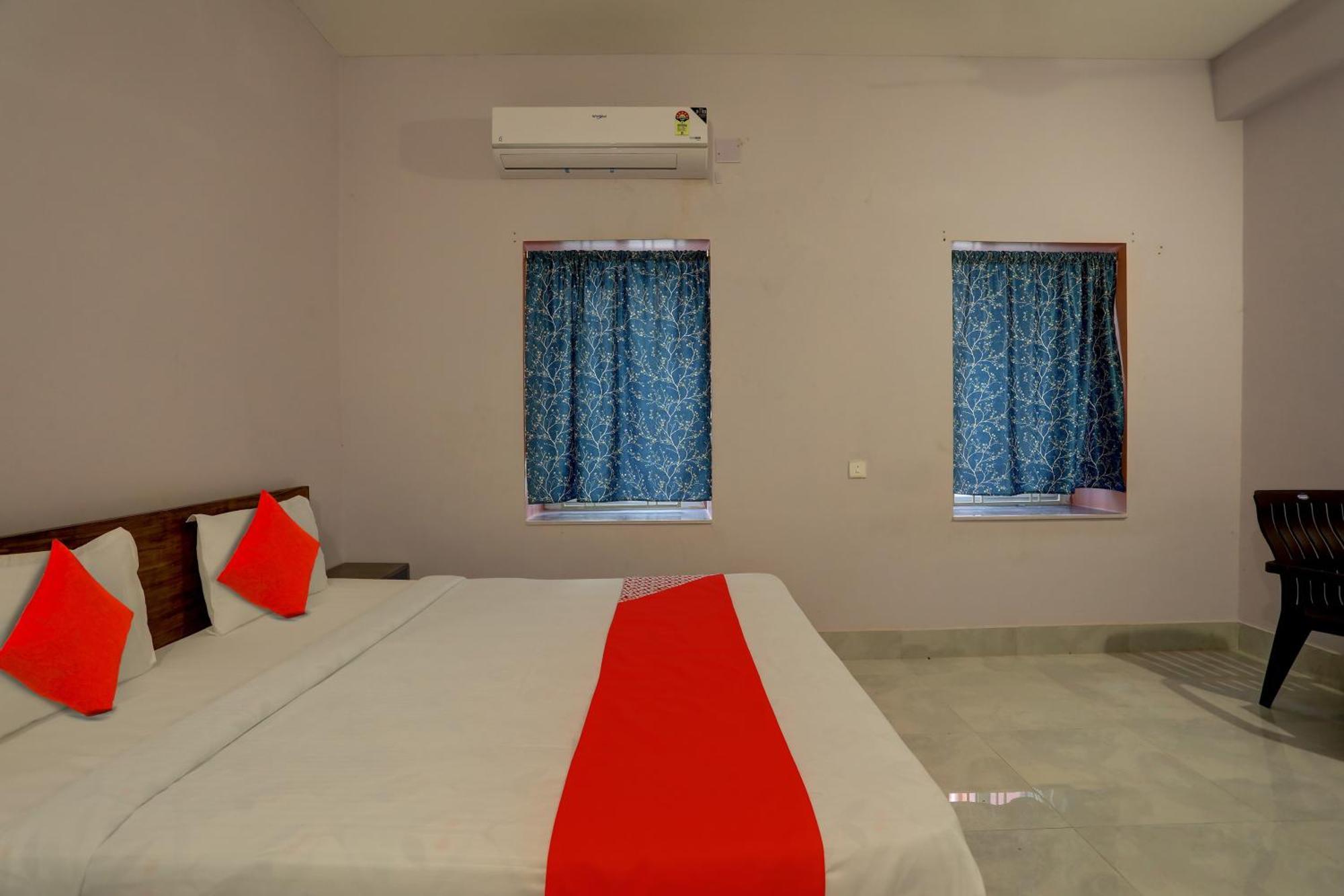 Hotel O Casa Midland Bhubaneswar Exterior photo